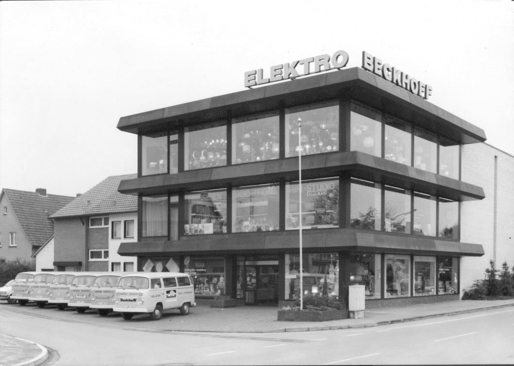 Neubau 1975
