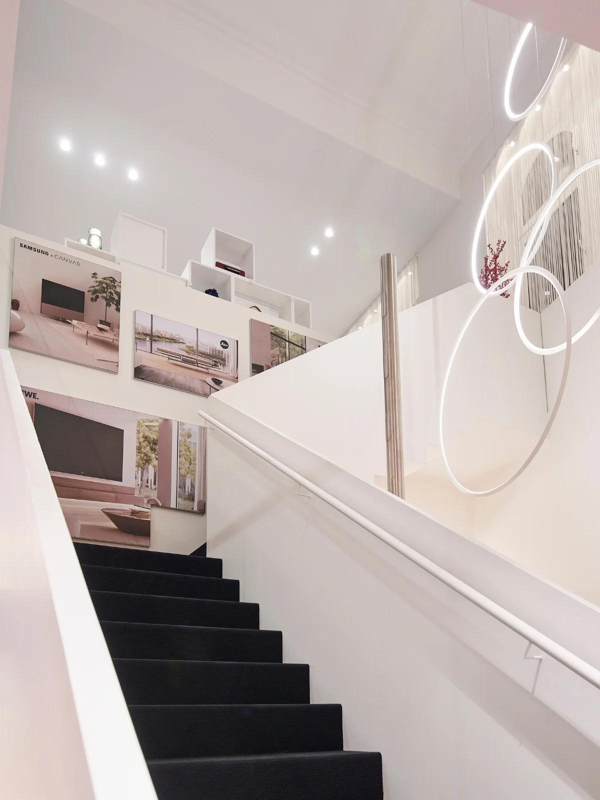 Treppe ins Obergeschoss