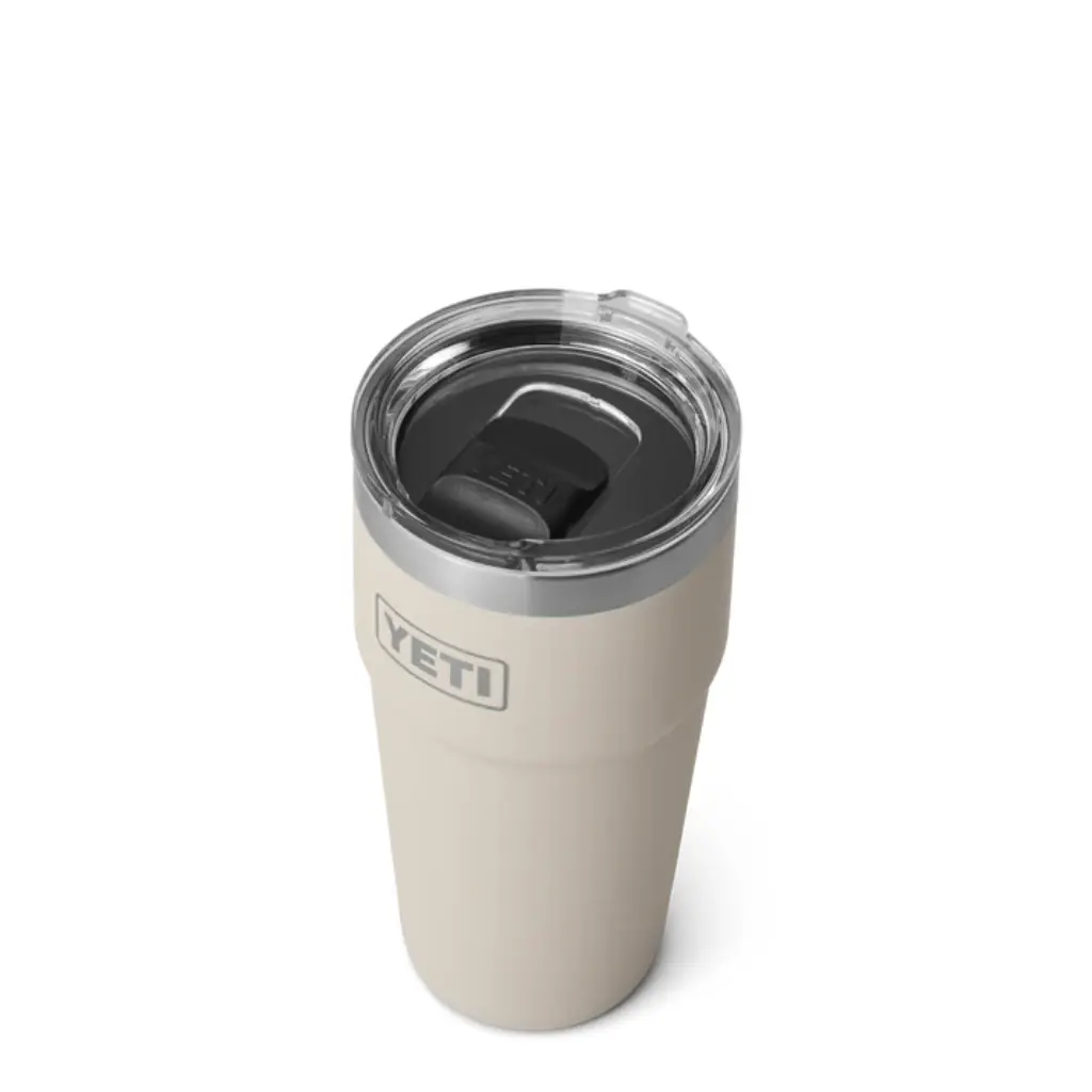 YETI Stapelbarer Becher cape taupe Perspektive 2.webp
