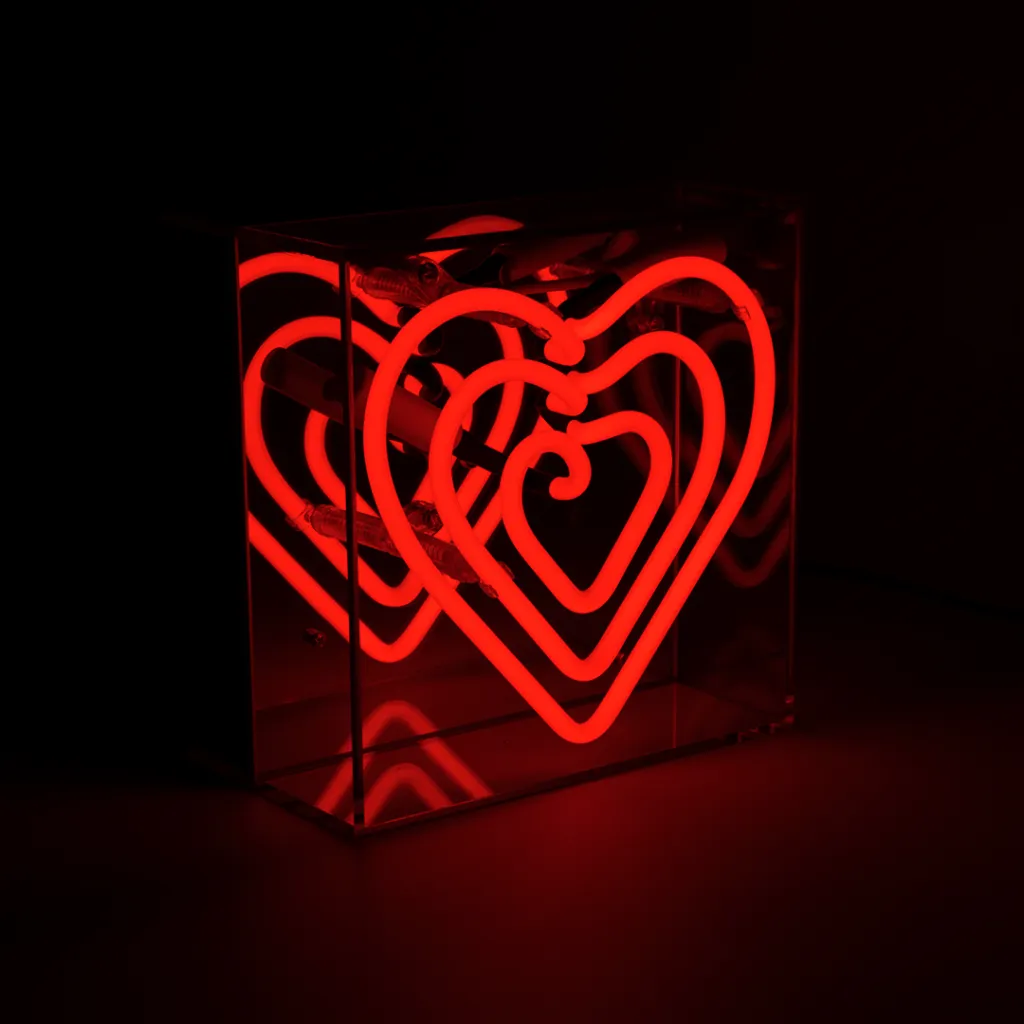 locomocean-heart-tischleuchte-mood2.webp