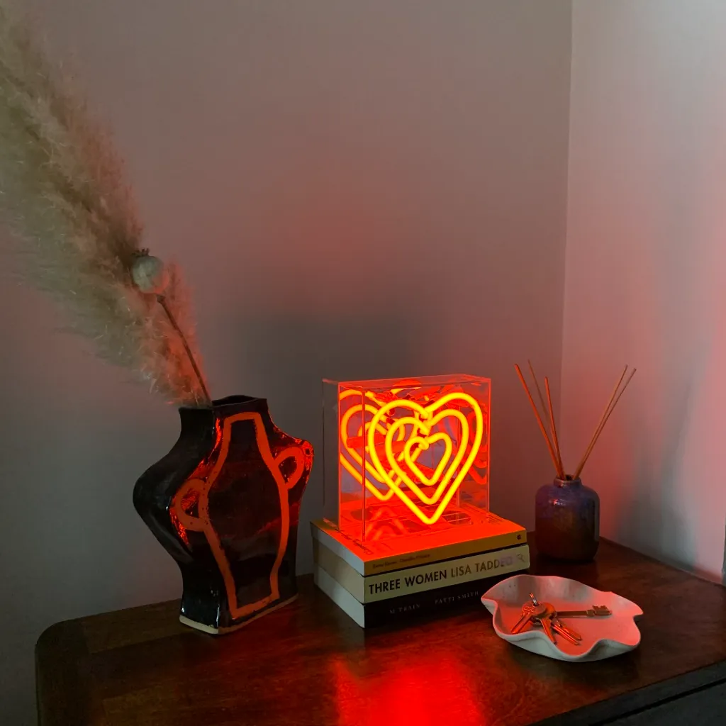 locomocean-heart-tischleuchte-mood3.webp