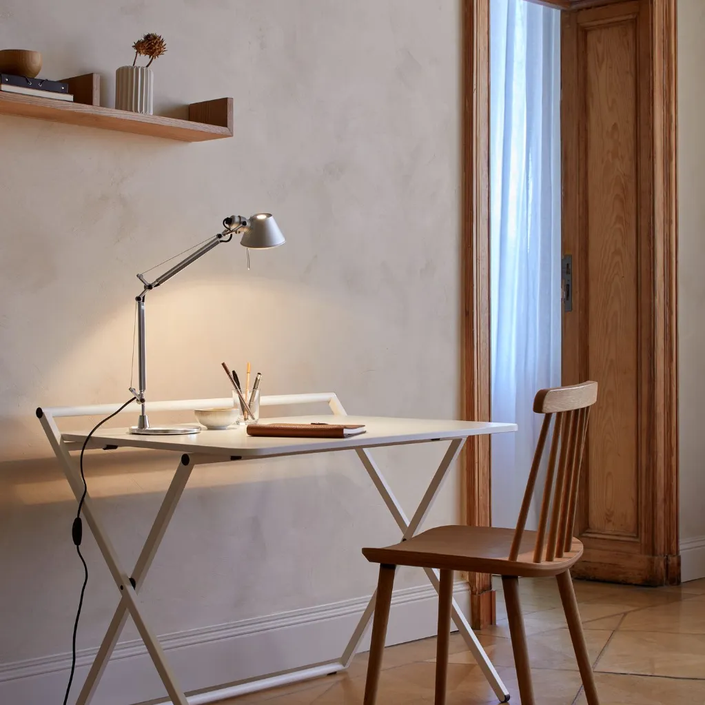 Artemide_Tolomeo_Micro_silber_1a_Ambiente.webp