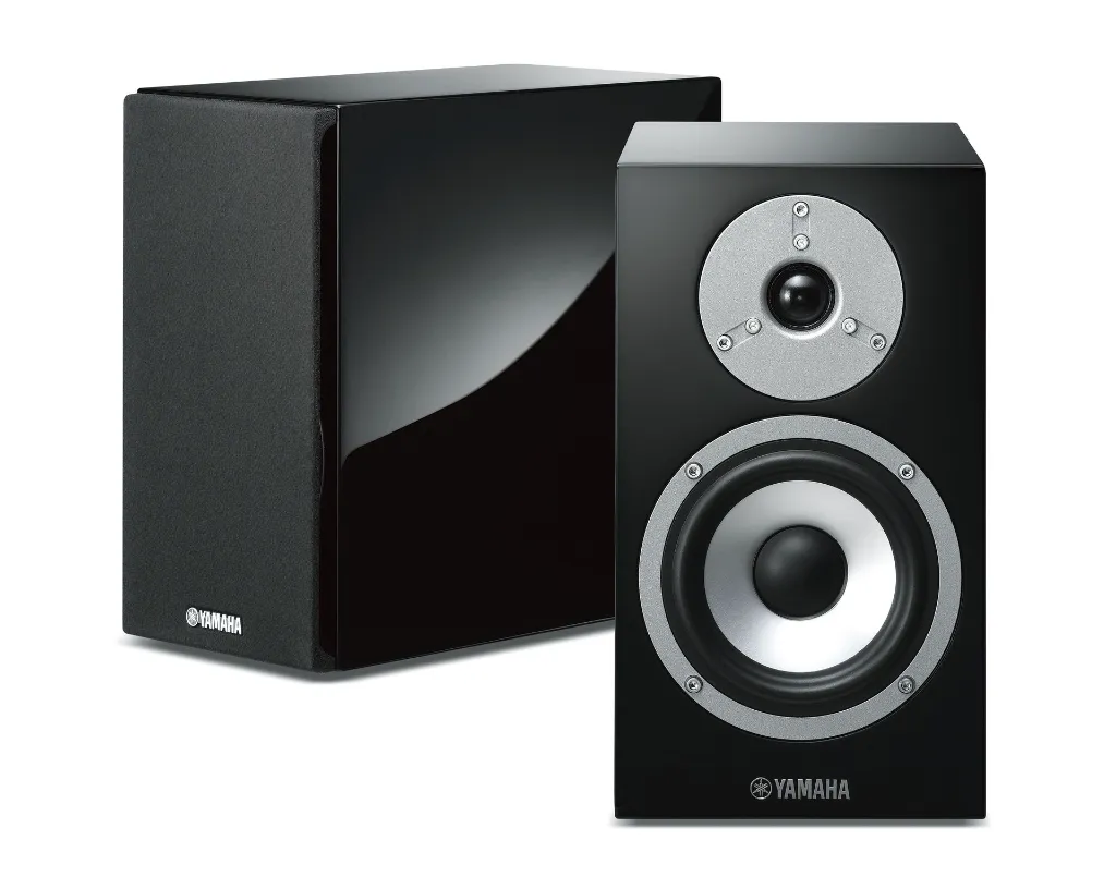yamaha-mcrn870d-hifikomponent-mood1.webp