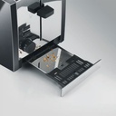 graef-to102-toaster-schwarz-mood3.webp