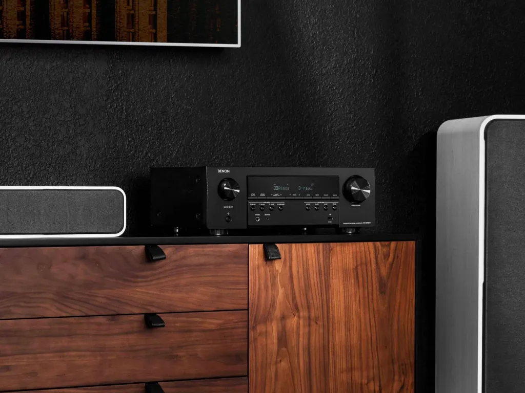 denon-AVRS760HBKE2-Receiver-schwarz-mood3.webp