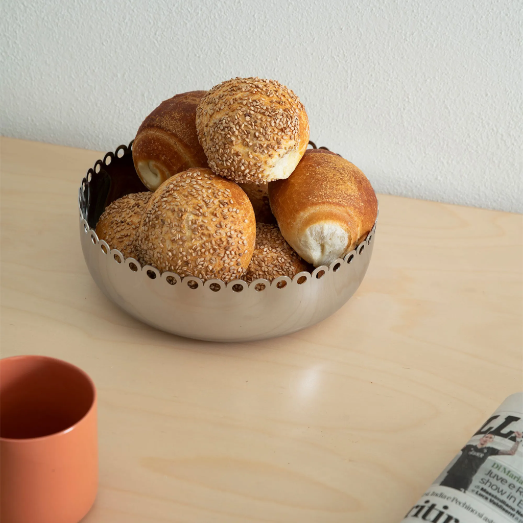 alessi_korb_edges_edelstahl_lifestyle.webp