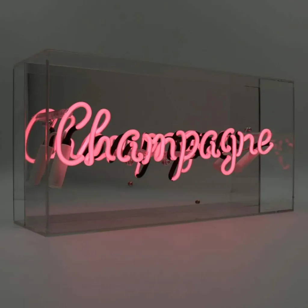 locomocean-champagne-tischleuchte-pink-mood1.webp