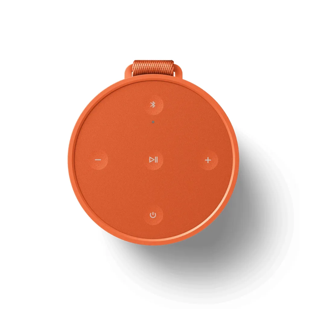 b&o-explore-Lautsprecher-binfireorange-mood2.webp