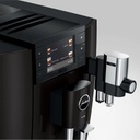 jura-e8-kaffevollautomat-pianoblack-mood5.webp