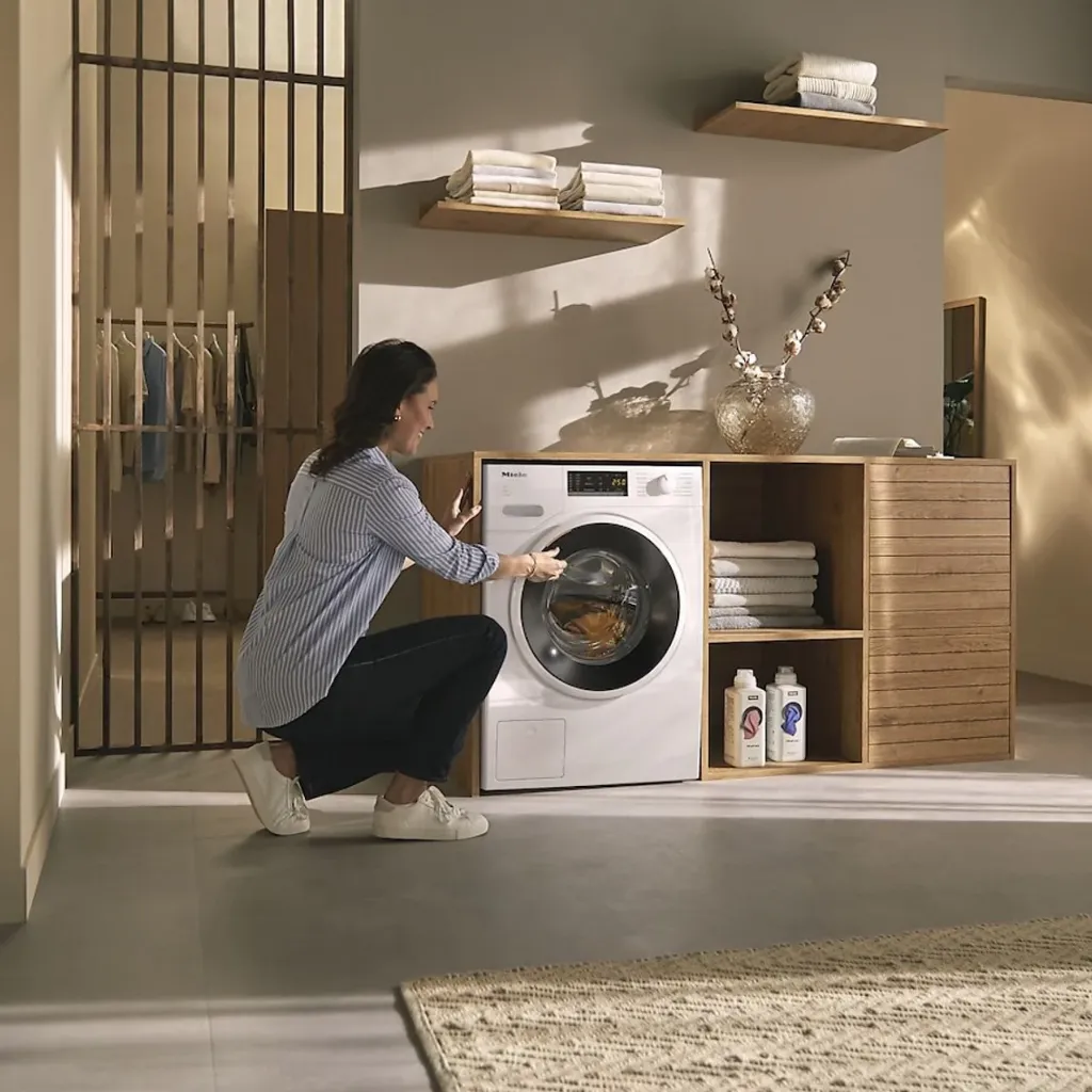 miele-wwa120-wcs-waschmaschine-moodbild.webp
