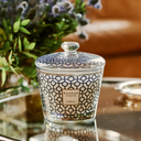baobab_collection_duftkerze_dome_gentleman_geschenkbox_max10_lifestyle.webp