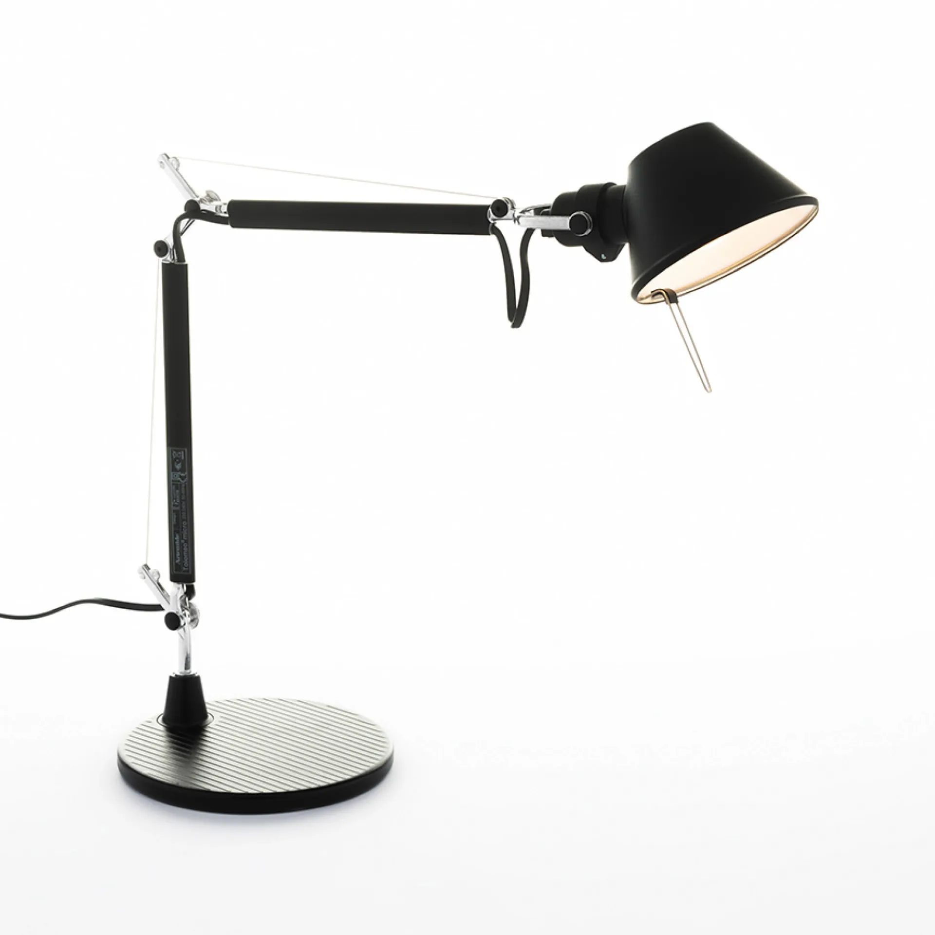 Tolomeo Micro Table mit Fuß schwarz